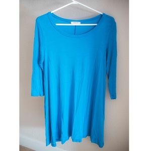 Love In (similar to Piko) T-shirt dress